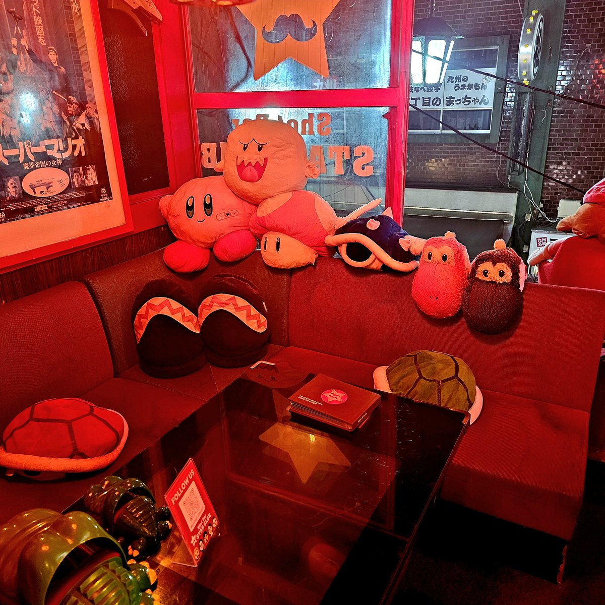 shot bar STAR CLUB 店内